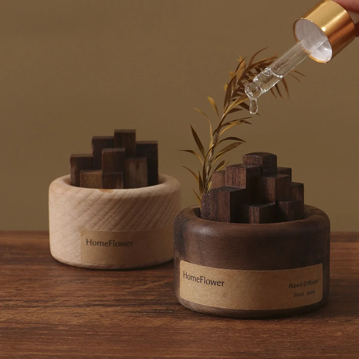 Home Fragrance Aroma - エッセンシャルオイルのない家庭用フレグランスディフューザー、木製の香り、ユニークな木のアート、ワイヤレスアロマ、家の装飾、ママと女性のためのアロマテラピーのギフト、1個